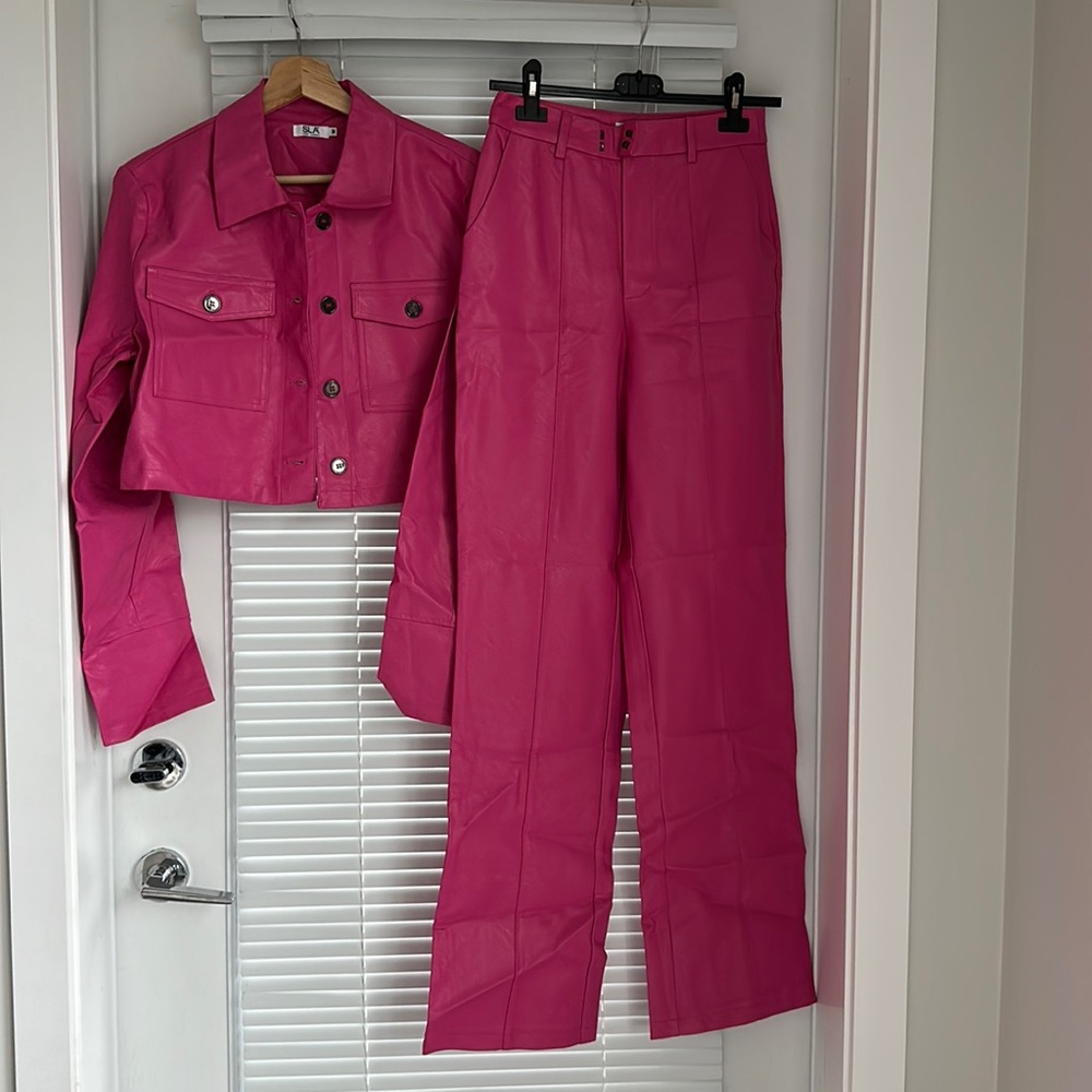 Faux leather set (cropped jacket & pants)